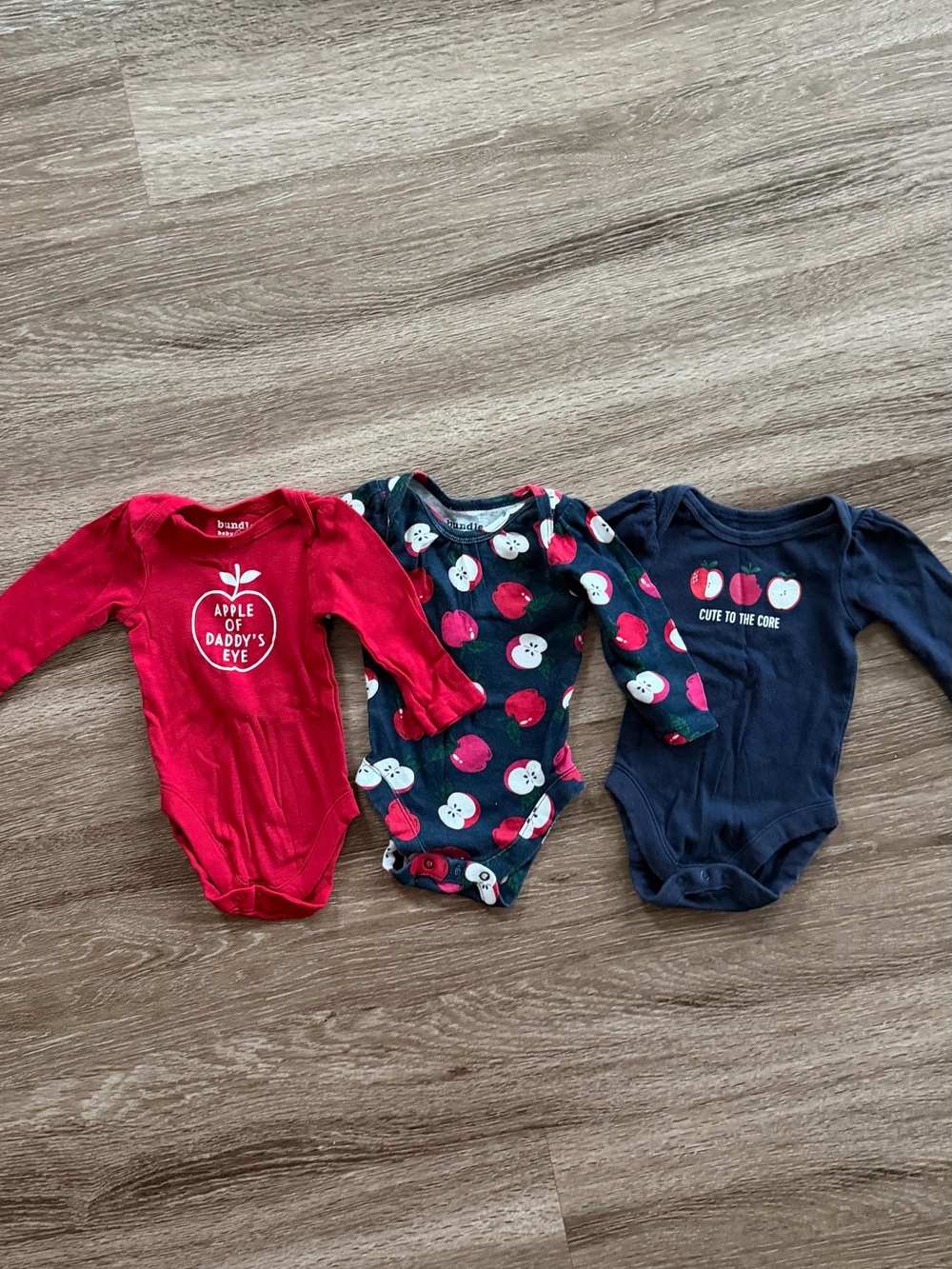 Bundle of 3 Long-Sleeve bodysuits 0-3 months Fall theme apple picking baby
